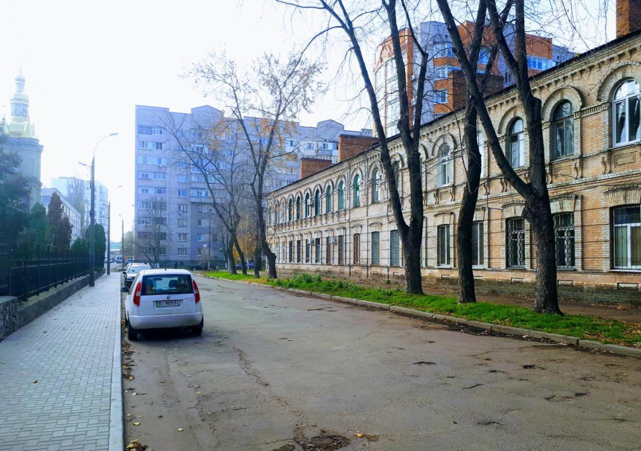 Viva Olive - Студия Со Спальней В Центре Кременчуг Экстерьер фото
